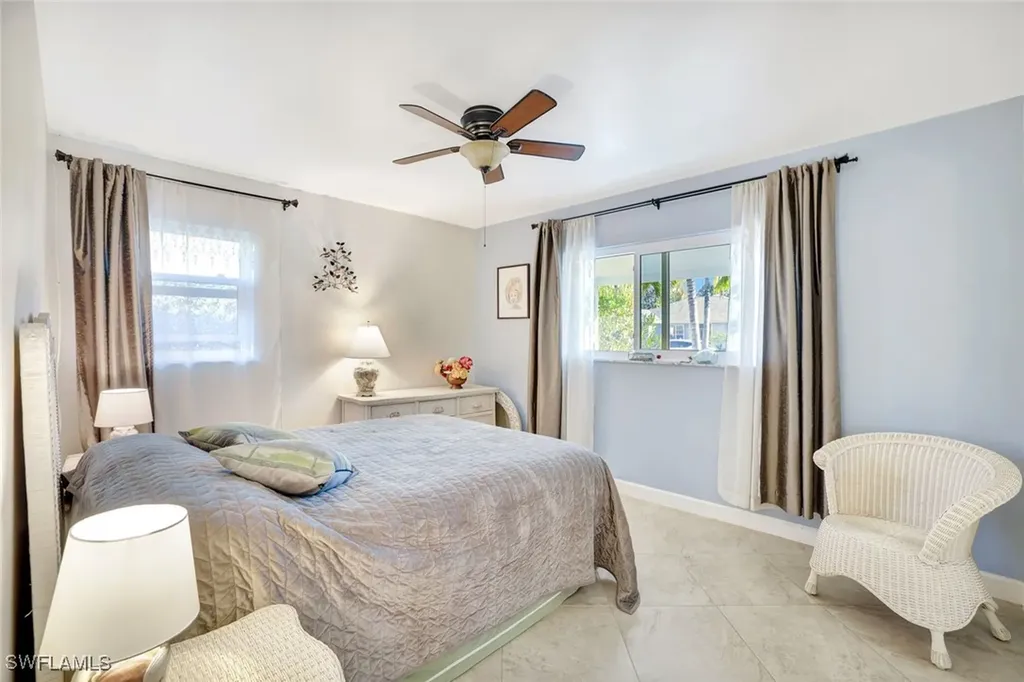 55 9th Street Bonita Springs FL 34134