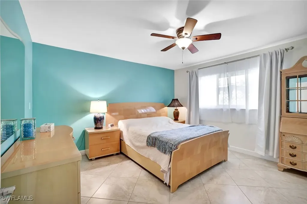 55 9th Street Bonita Springs FL 34134