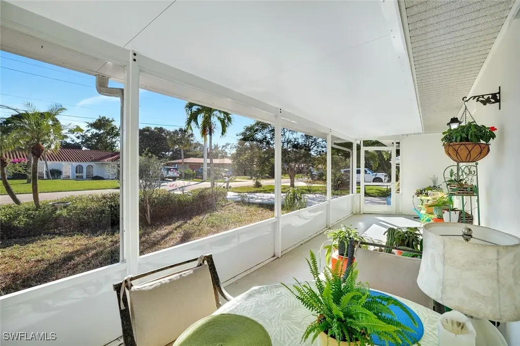 55 9th Street Bonita Springs FL 34134