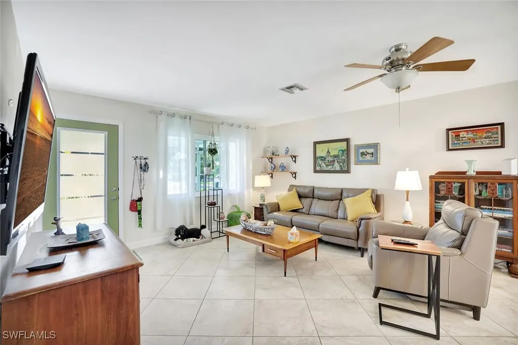 55 9th Street Bonita Springs FL 34134