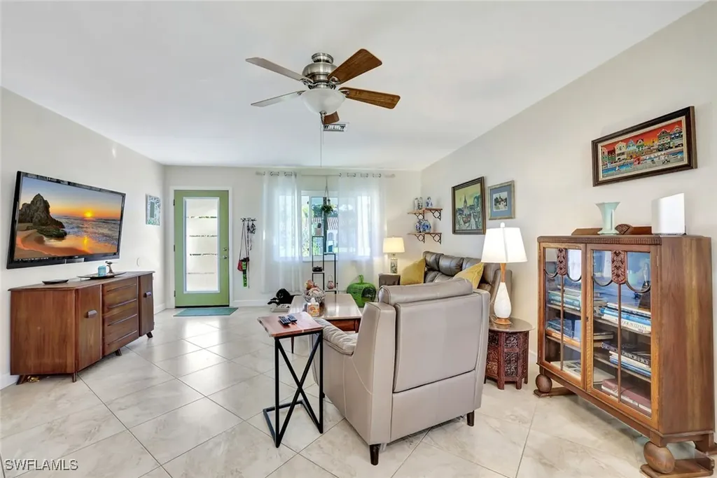 55 9th Street Bonita Springs FL 34134