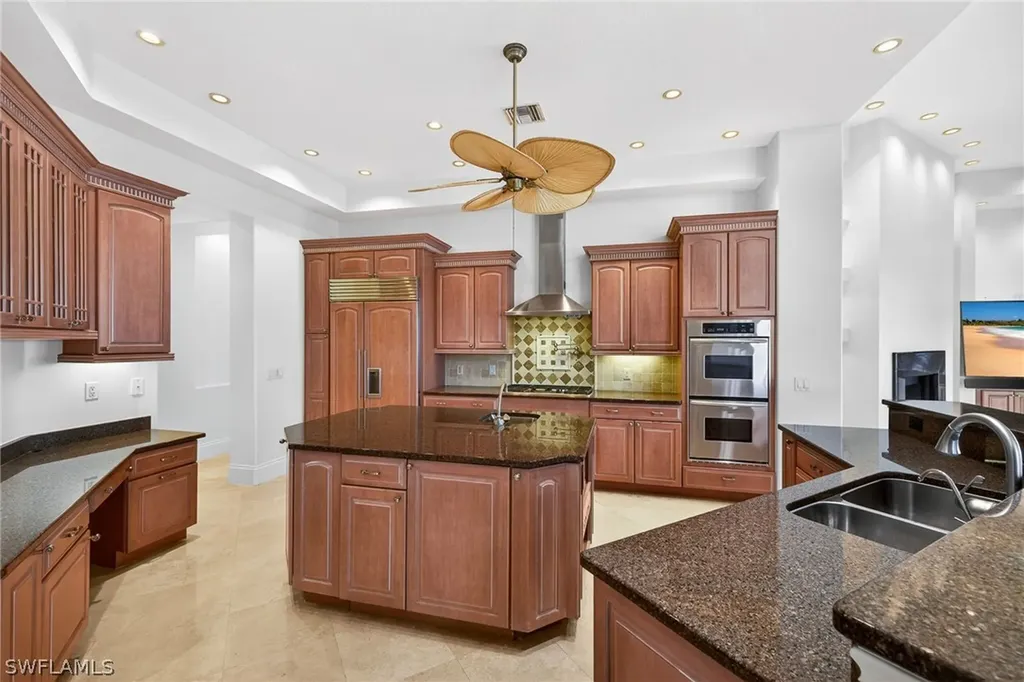 2600 Mcgregor Boulevard Fort Myers FL 33901