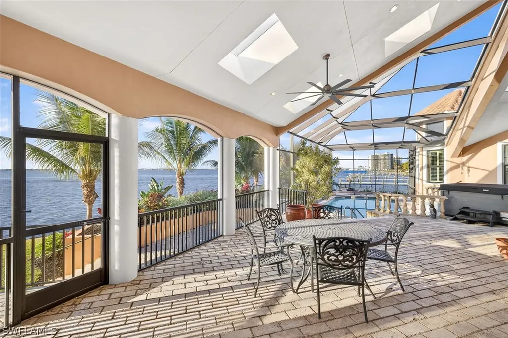 2600 Mcgregor Boulevard Fort Myers FL 33901