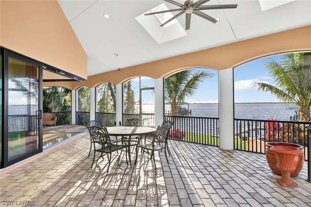 2600 Mcgregor Boulevard Fort Myers FL 33901