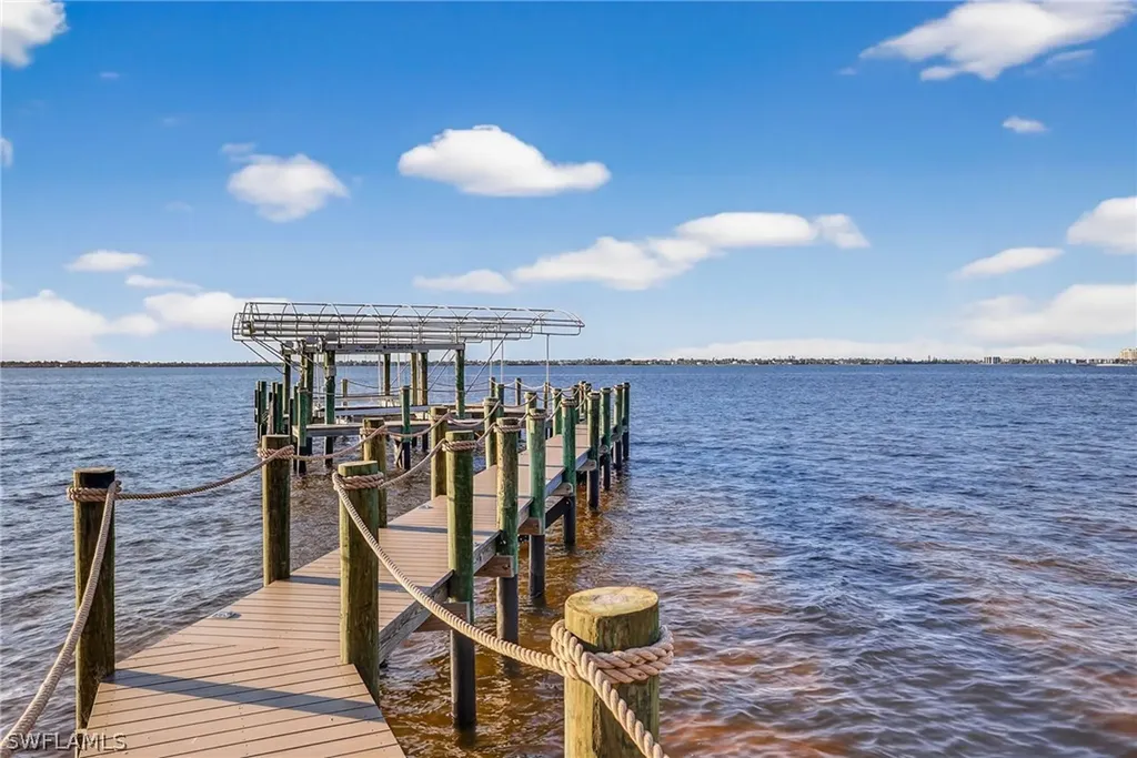 2600 Mcgregor Boulevard Fort Myers FL 33901