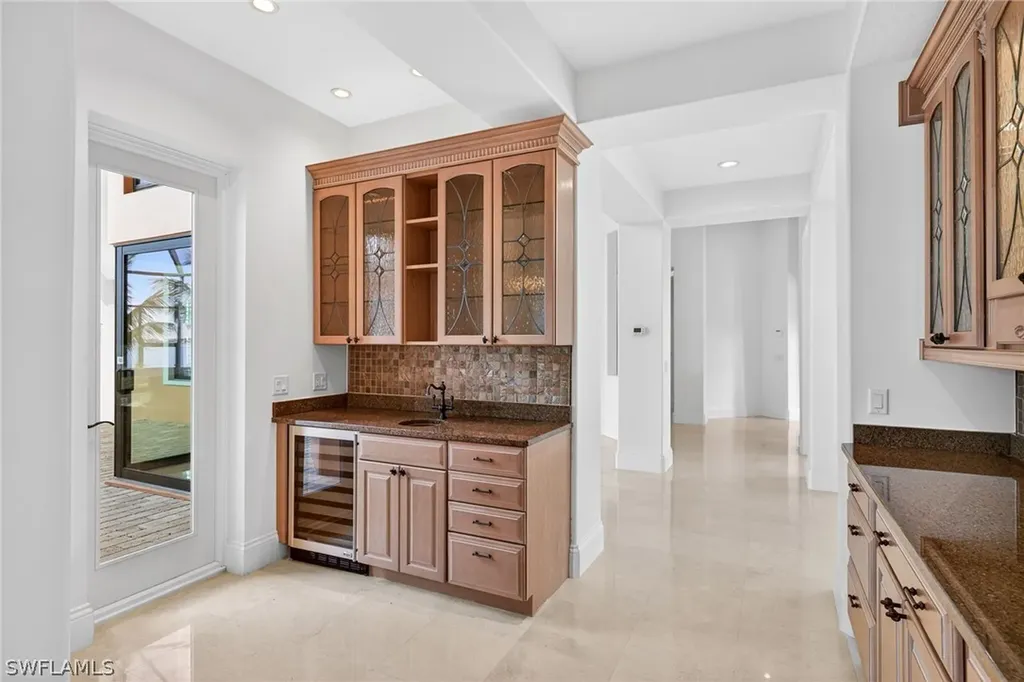 2600 Mcgregor Boulevard Fort Myers FL 33901