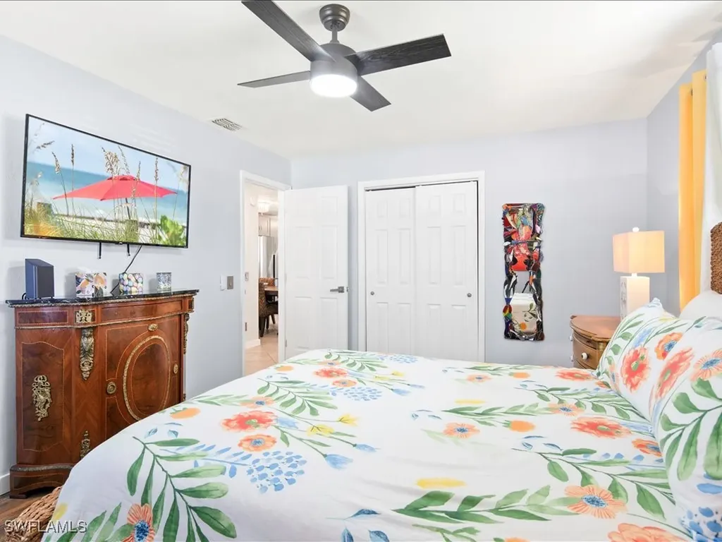 2469 Florida Avenue Naples FL 34112