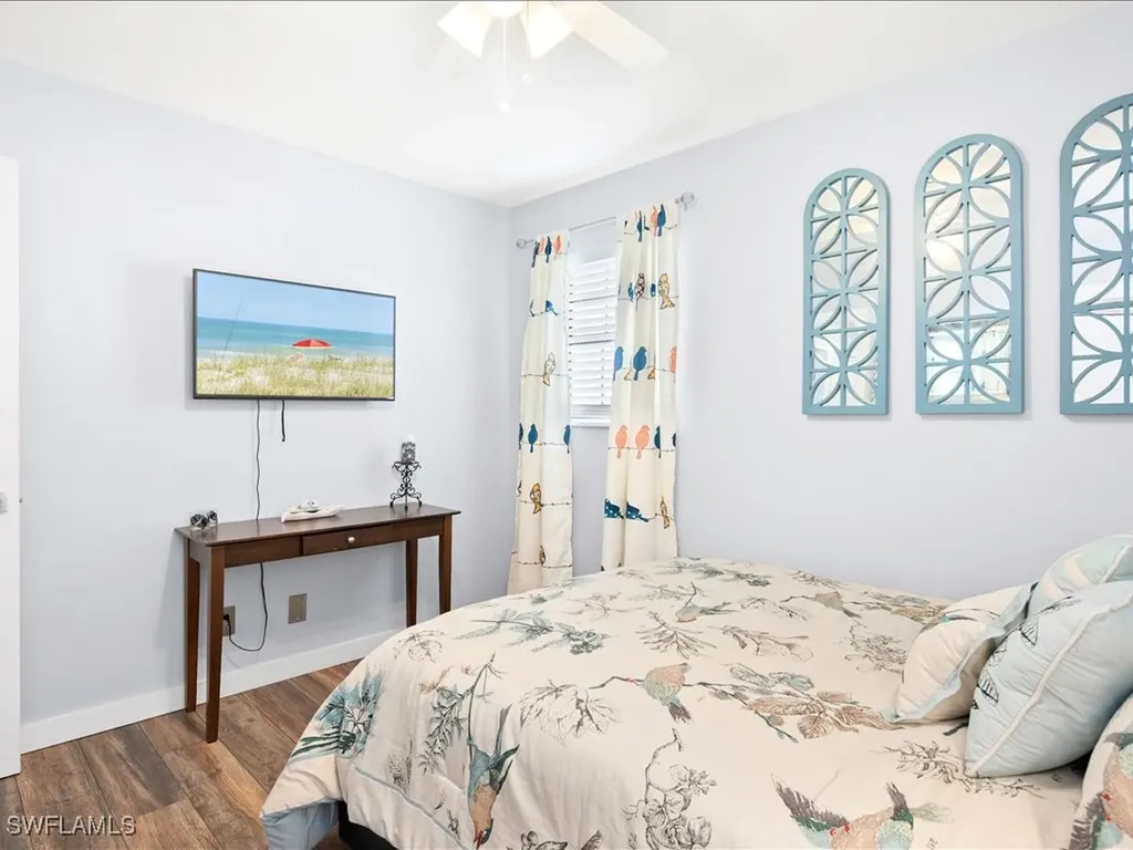 2469 Florida Avenue Naples FL 34112