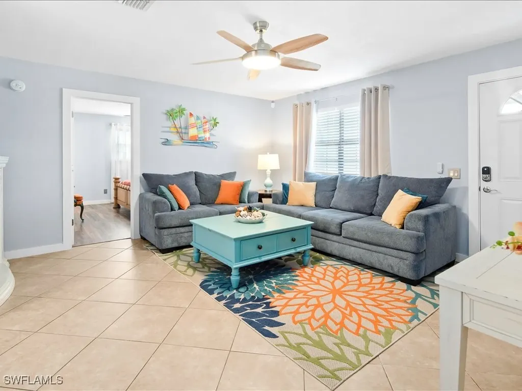 2469 Florida Avenue Naples FL 34112