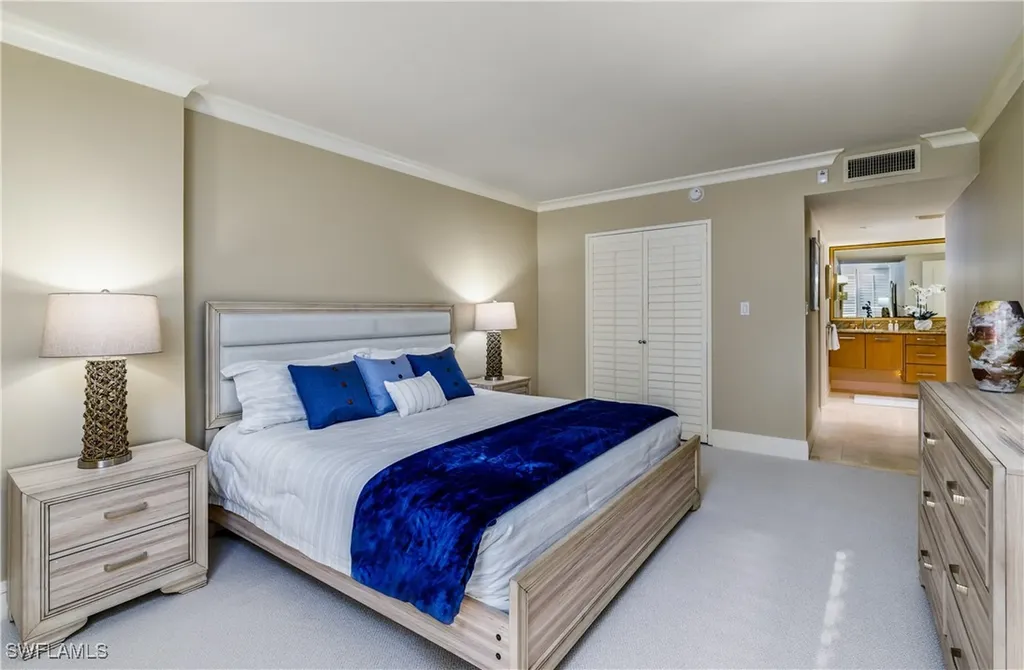 3215 Gulf Shore Boulevard N Naples FL 34103