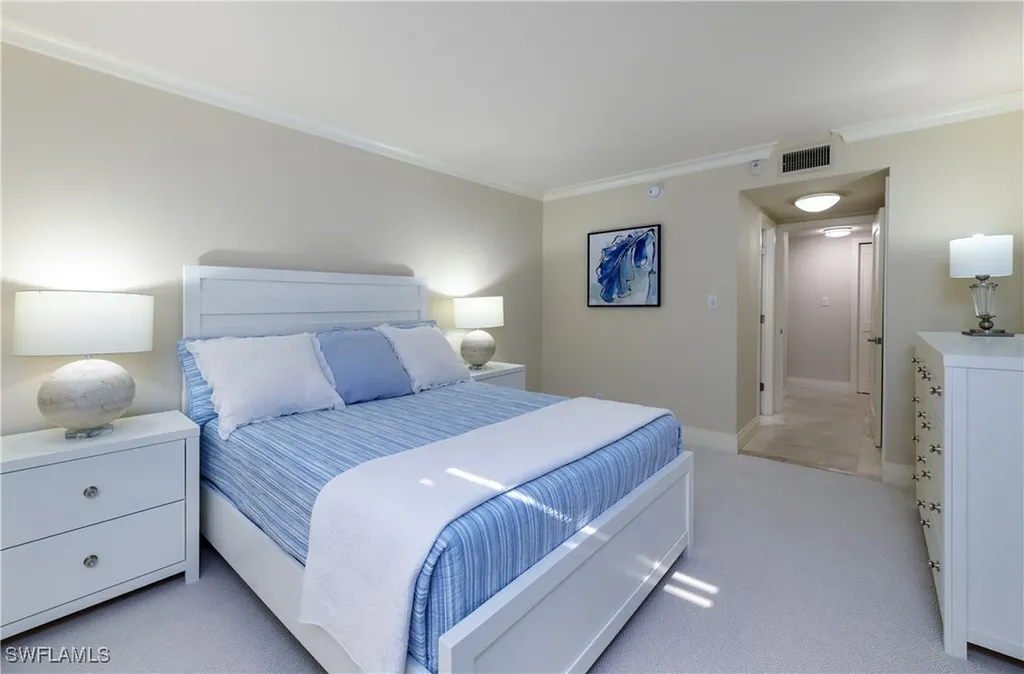 3215 Gulf Shore Boulevard N Naples FL 34103