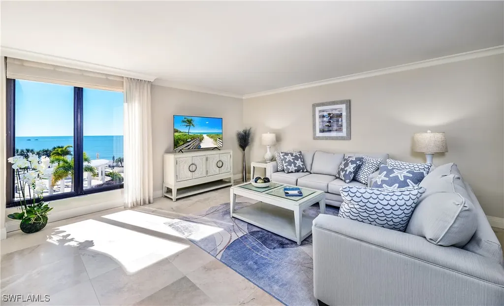 3215 Gulf Shore Boulevard N Naples FL 34103