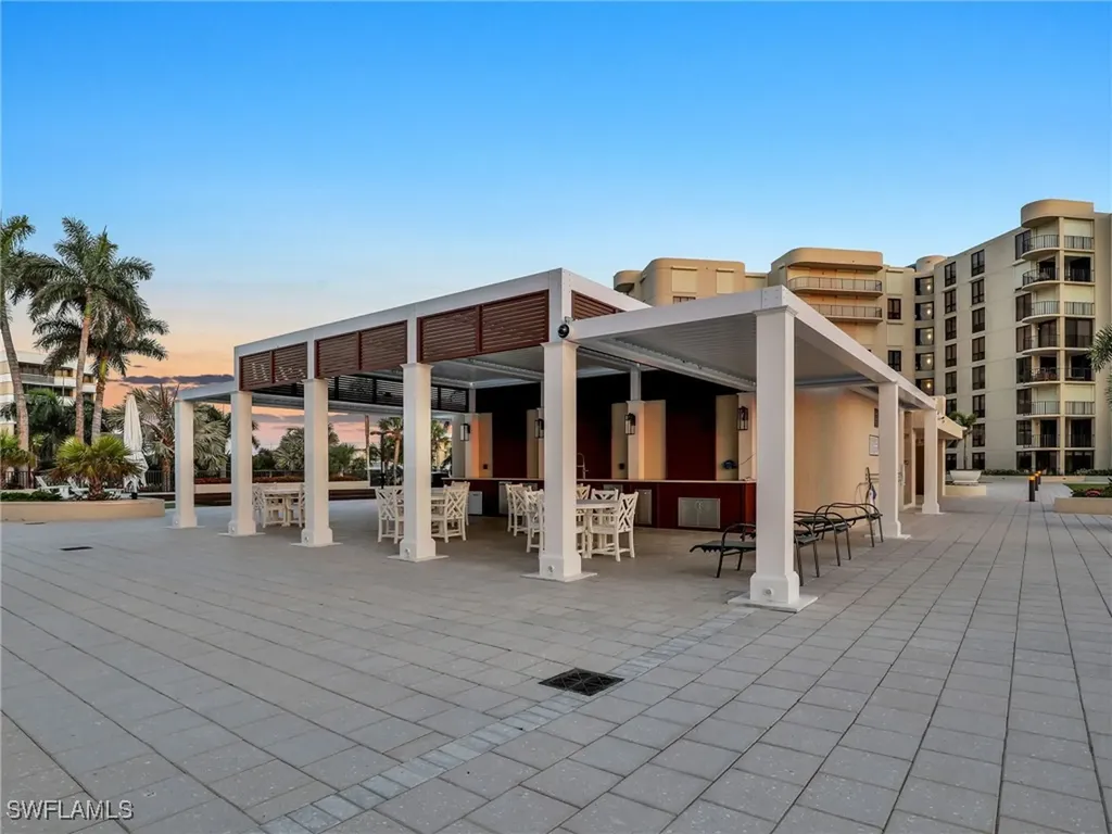 3215 Gulf Shore Boulevard N Naples FL 34103