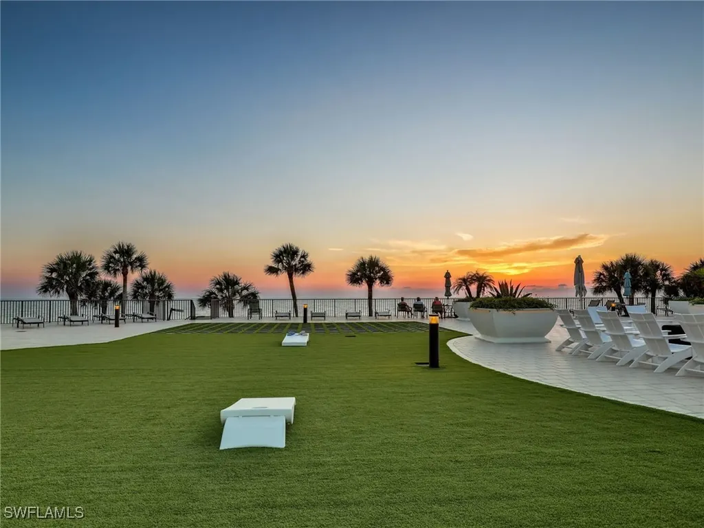 3215 Gulf Shore Boulevard N Naples FL 34103