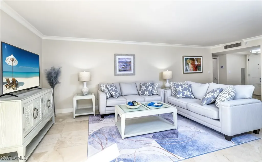 3215 Gulf Shore Boulevard N Naples FL 34103