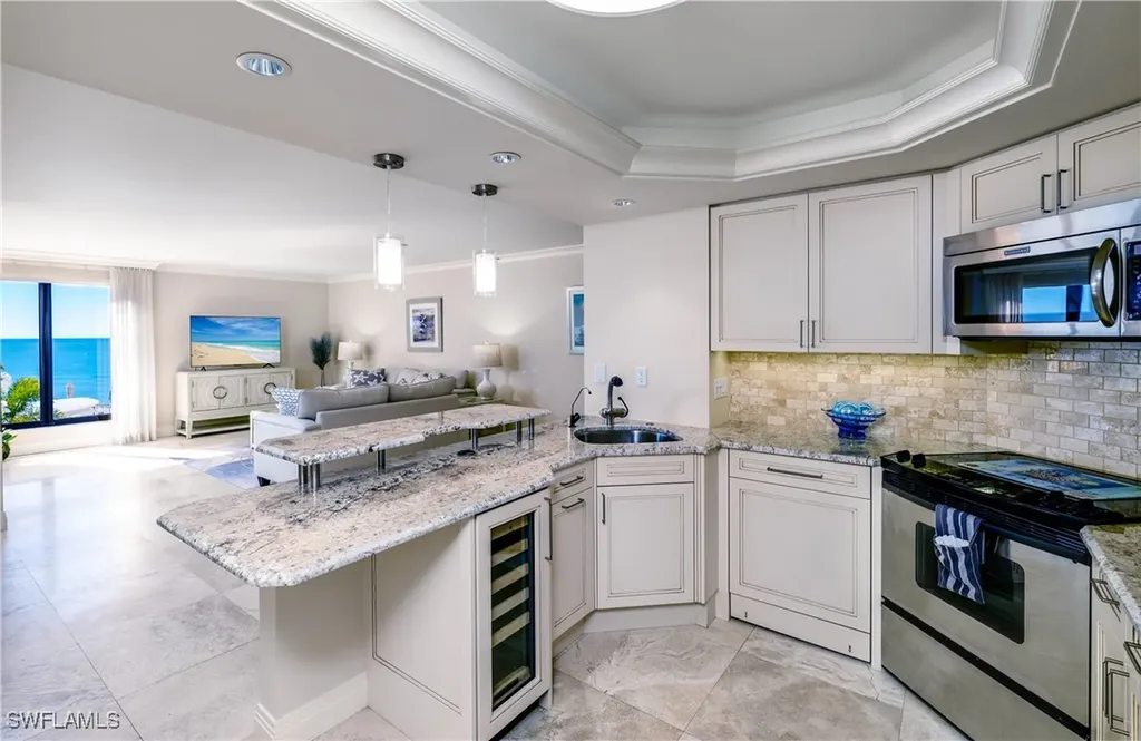 3215 Gulf Shore Boulevard N Naples FL 34103