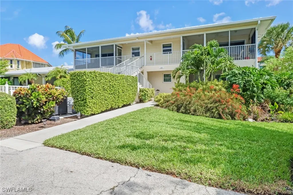 1351 Curlew Avenue Naples FL 34102