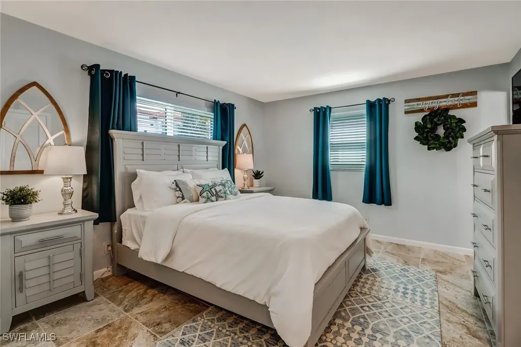 1351 Curlew Avenue Naples FL 34102