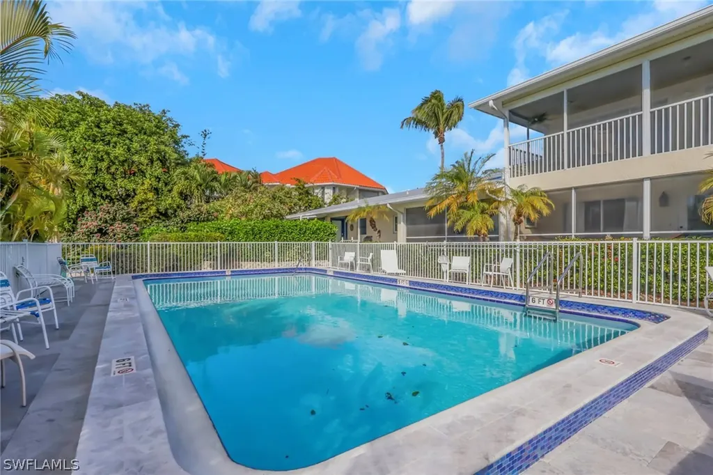 1351 Curlew Avenue Naples FL 34102