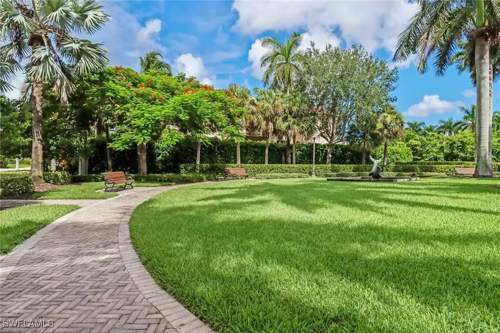 1351 Curlew Avenue Naples FL 34102