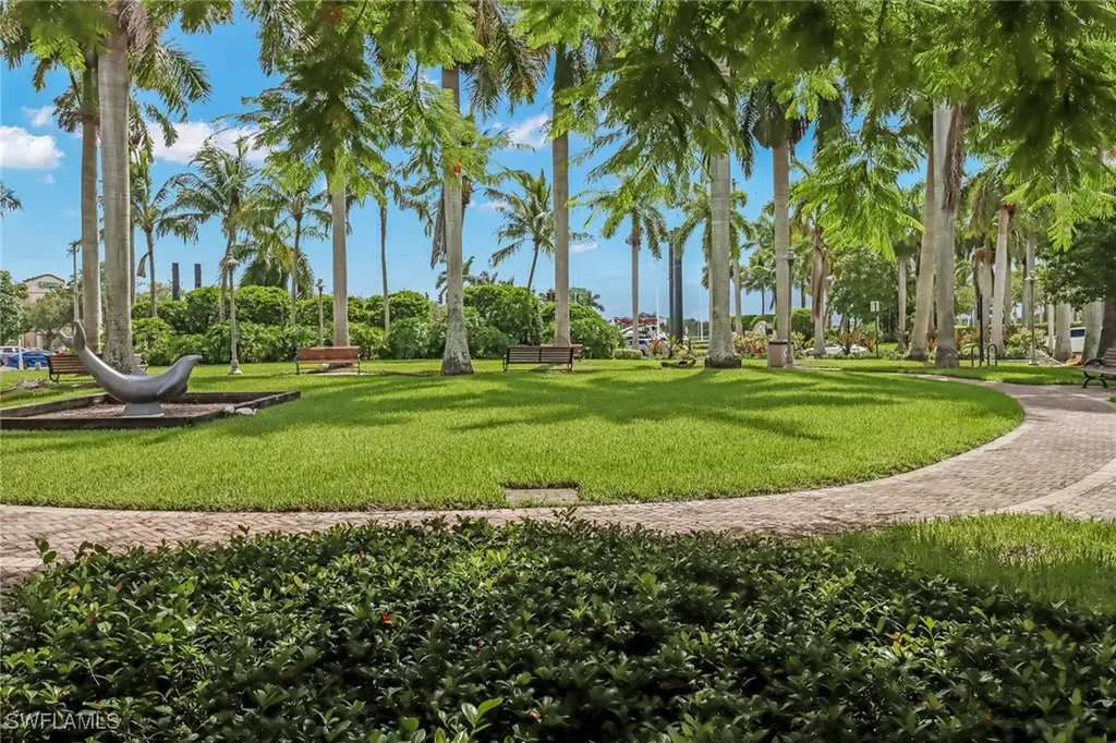 1351 Curlew Avenue Naples FL 34102