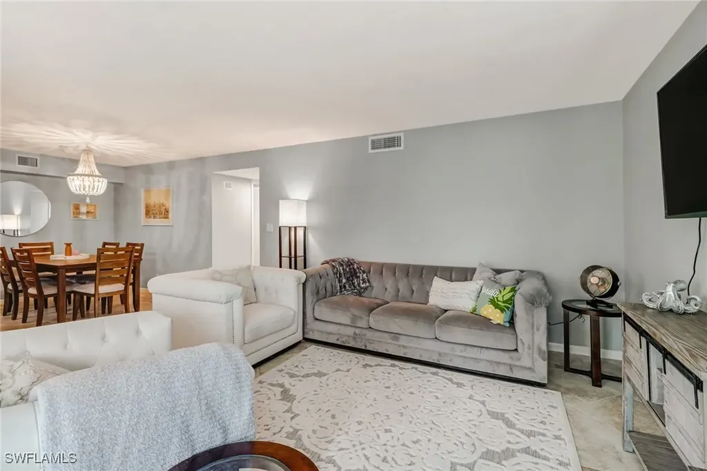 1351 Curlew Avenue Naples FL 34102