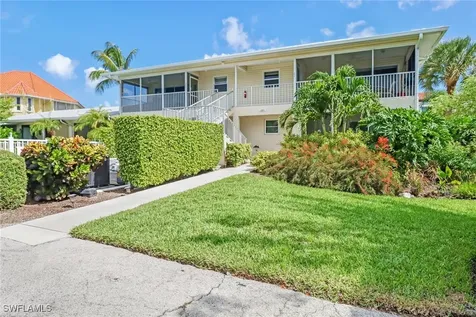 1351 Curlew Avenue Naples FL 34102