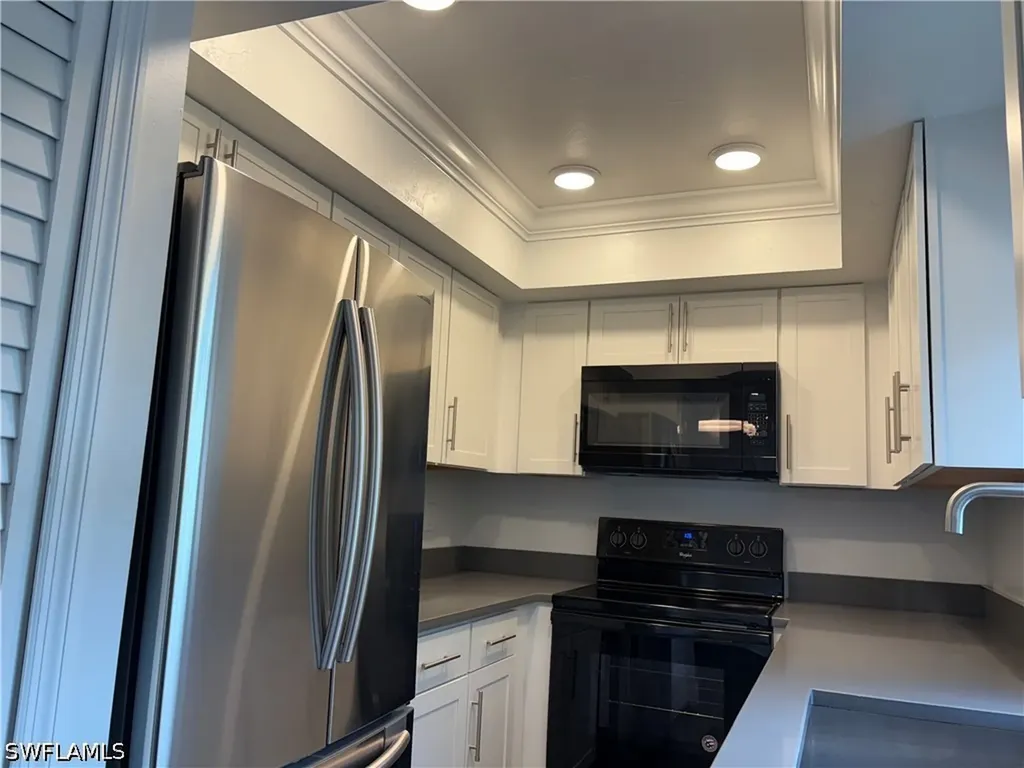 1251 7th Avenue N Naples FL 34102