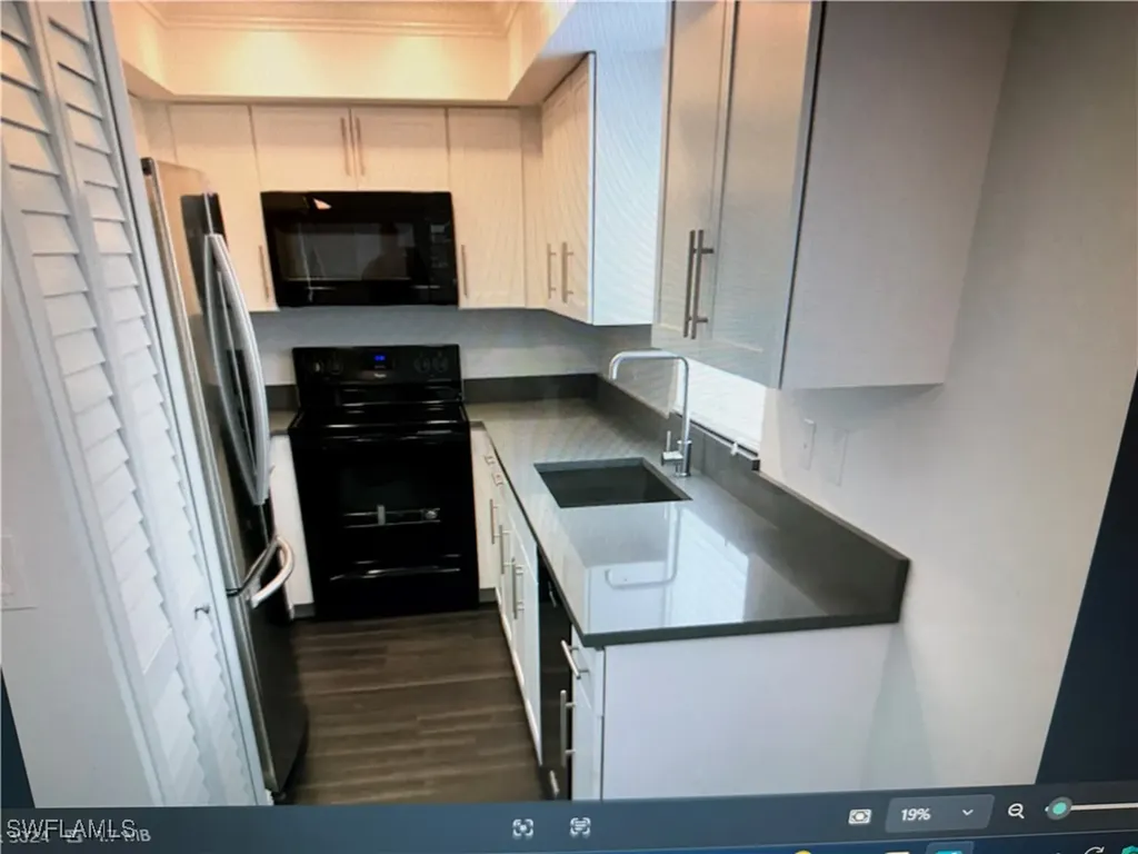 1251 7th Avenue N Naples FL 34102