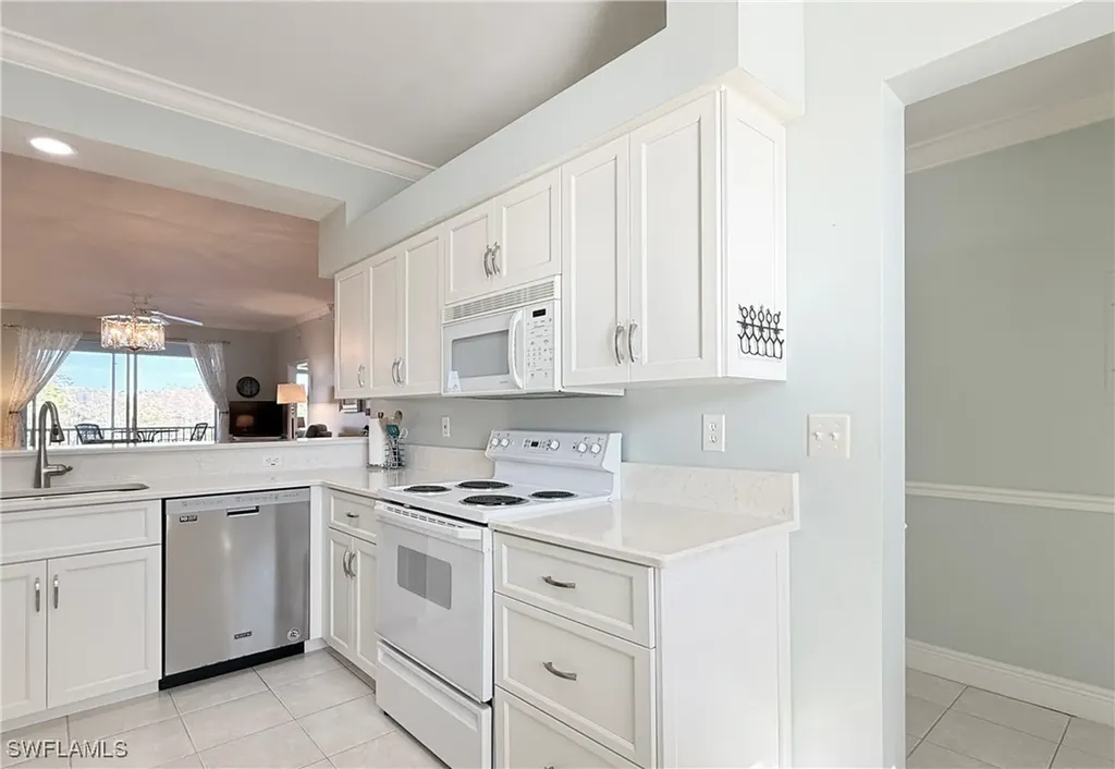 8555 Naples Heritage Drive Naples FL 34112