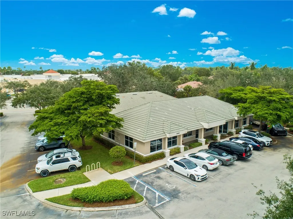 5683 Strand Court Naples FL 34110