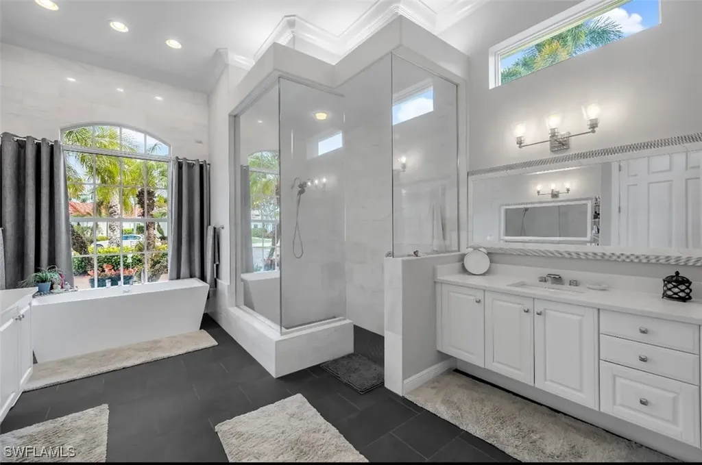 2721 Olde Cypress Drive Naples FL 34119