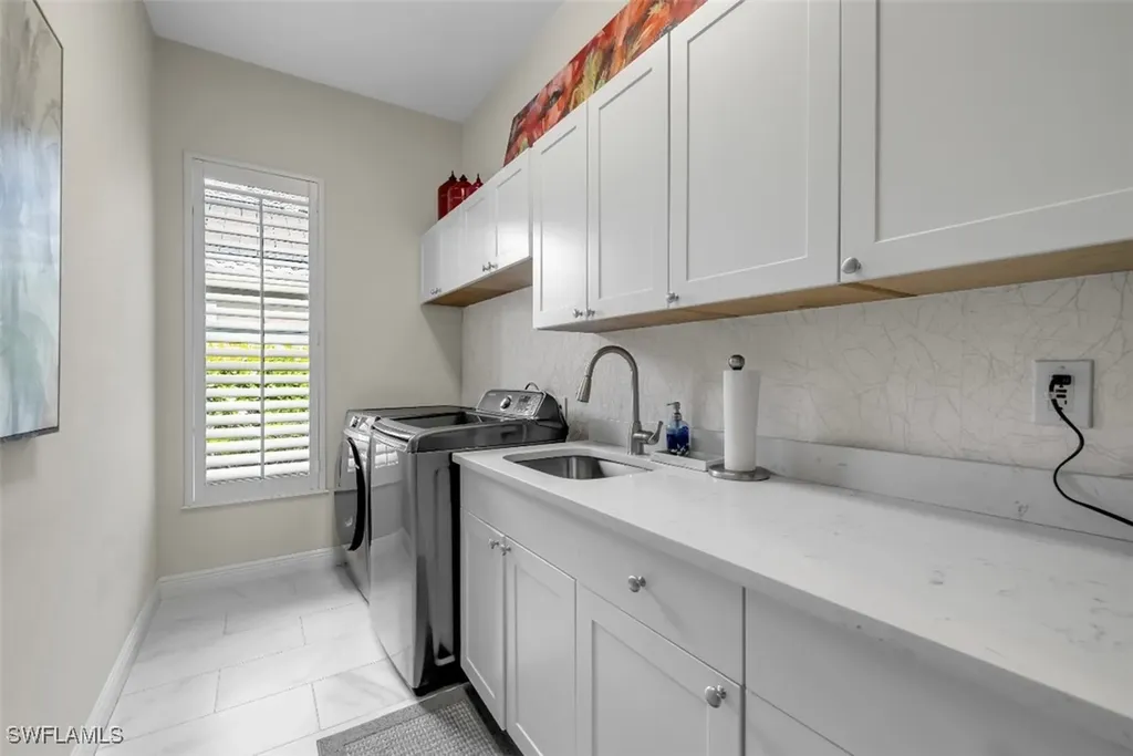 2721 Olde Cypress Drive Naples FL 34119