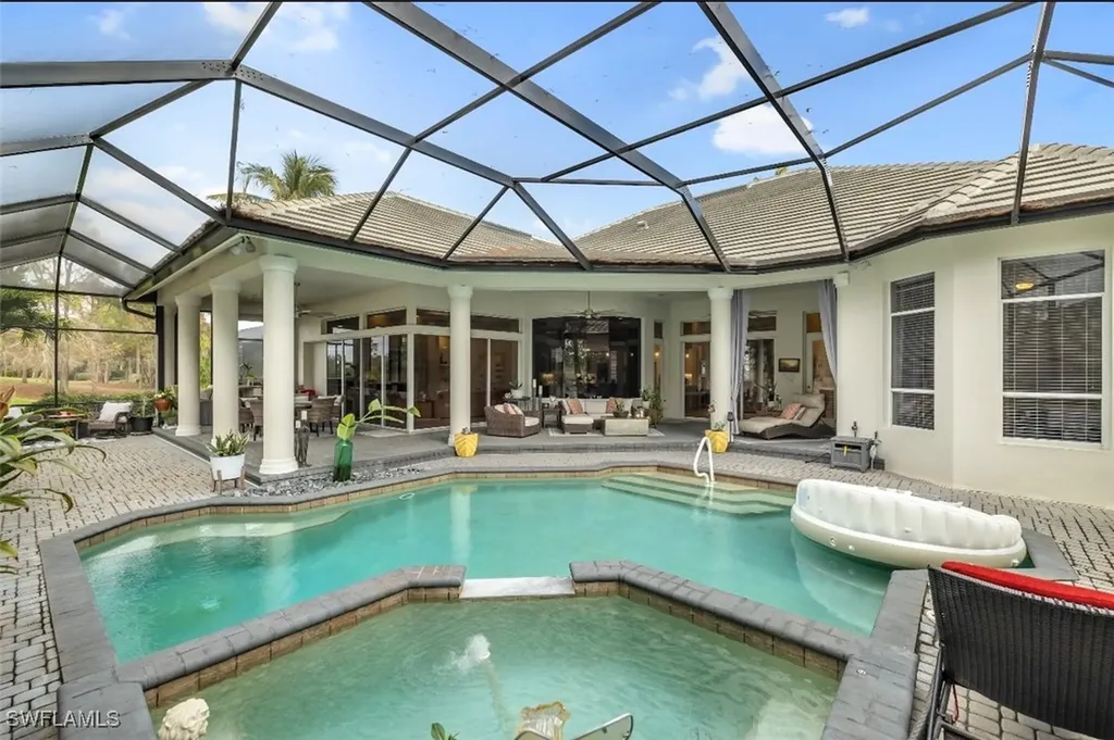 2721 Olde Cypress Drive Naples FL 34119