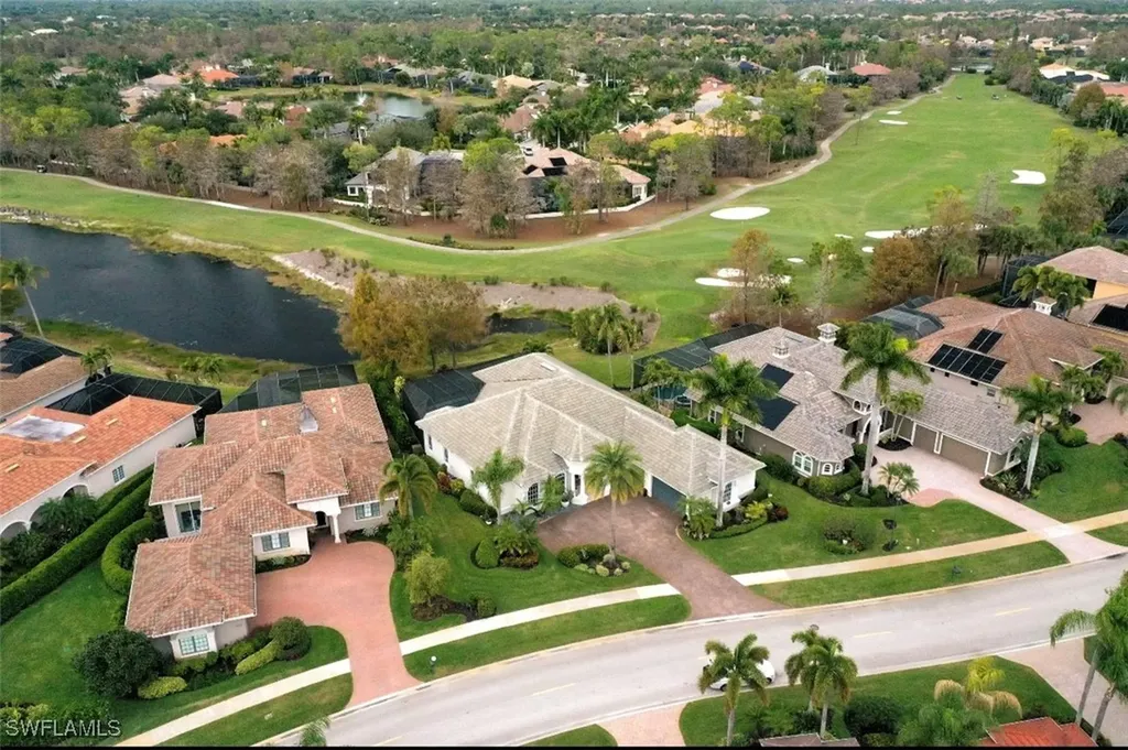 2721 Olde Cypress Drive Naples FL 34119