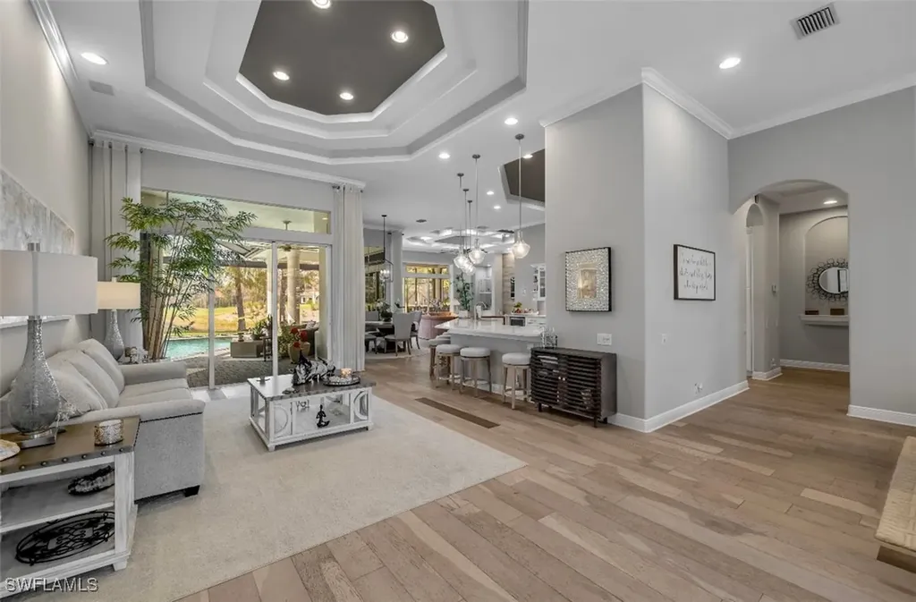 2721 Olde Cypress Drive Naples FL 34119