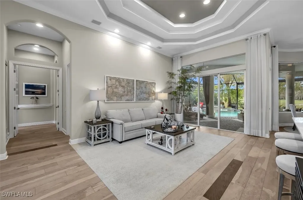2721 Olde Cypress Drive Naples FL 34119