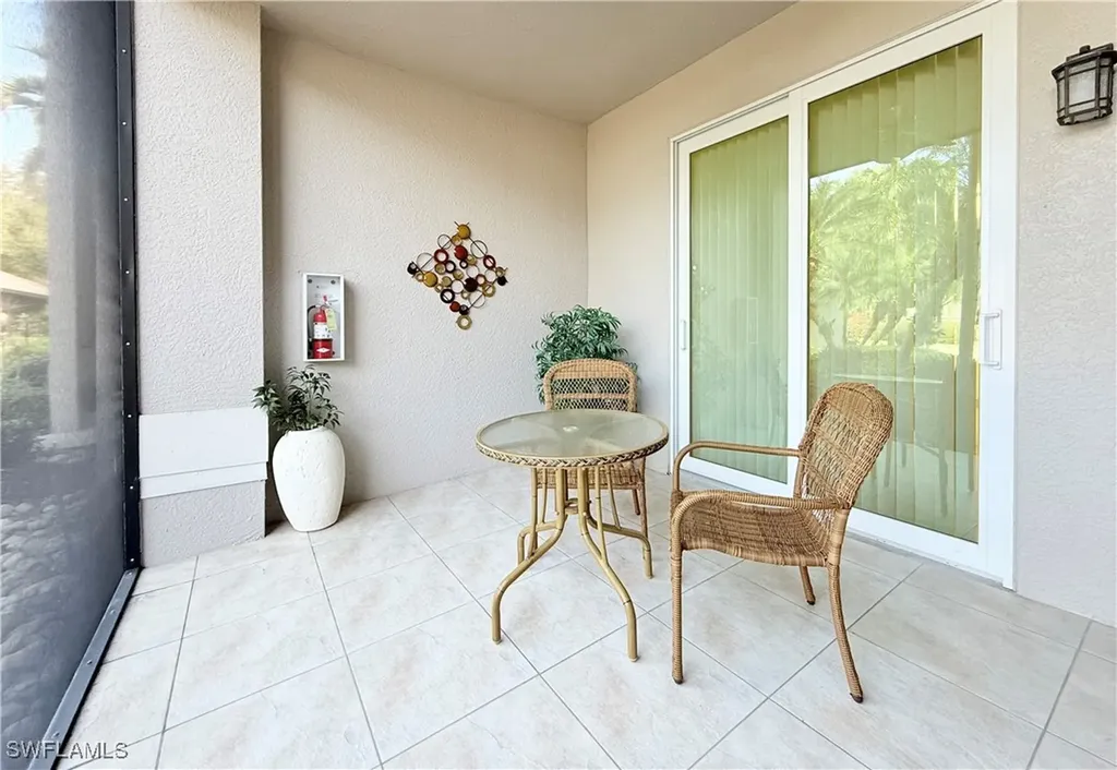8600 Naples Heritage Drive Naples FL 34112