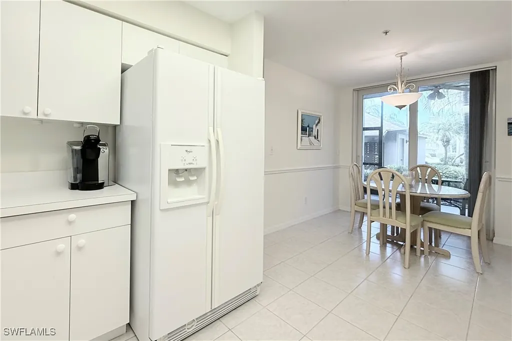 8600 Naples Heritage Drive Naples FL 34112