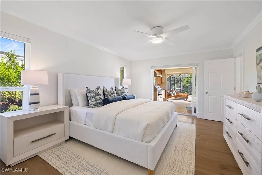 4916 Crayton Road Naples FL 34103