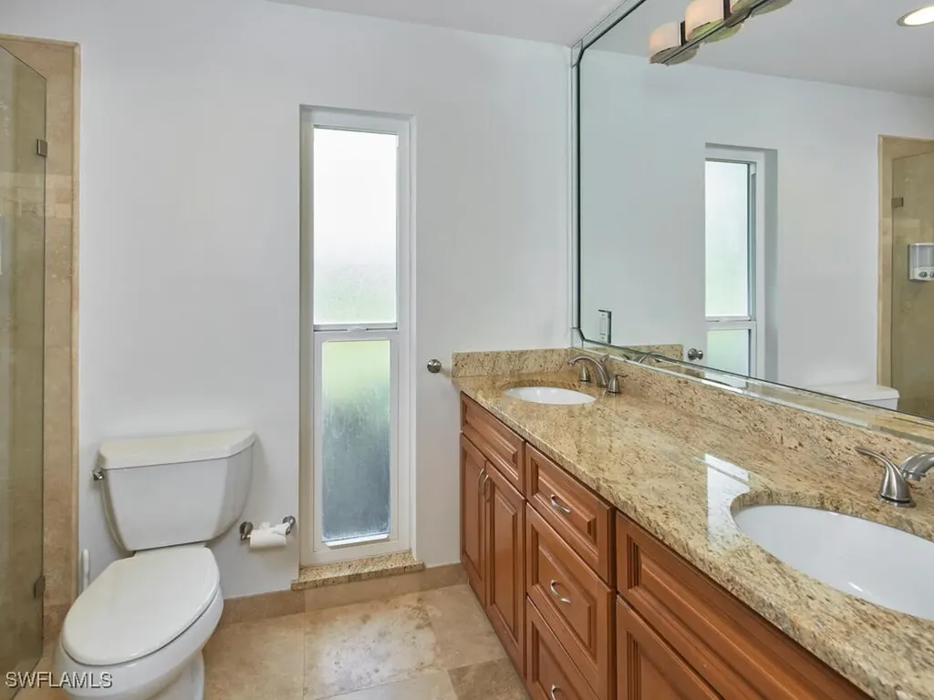 4916 Crayton Road Naples FL 34103