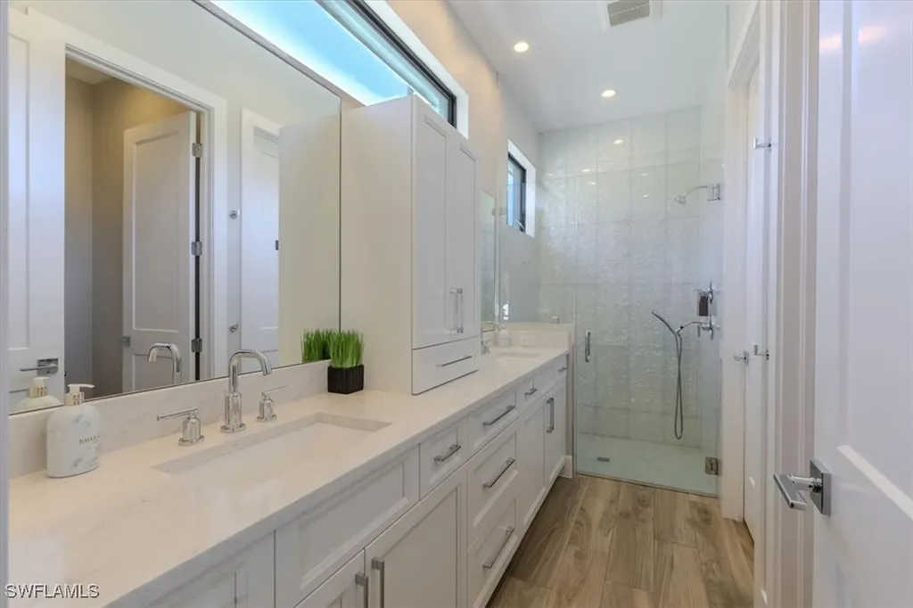 803 92nd Avenue N Naples FL 34108