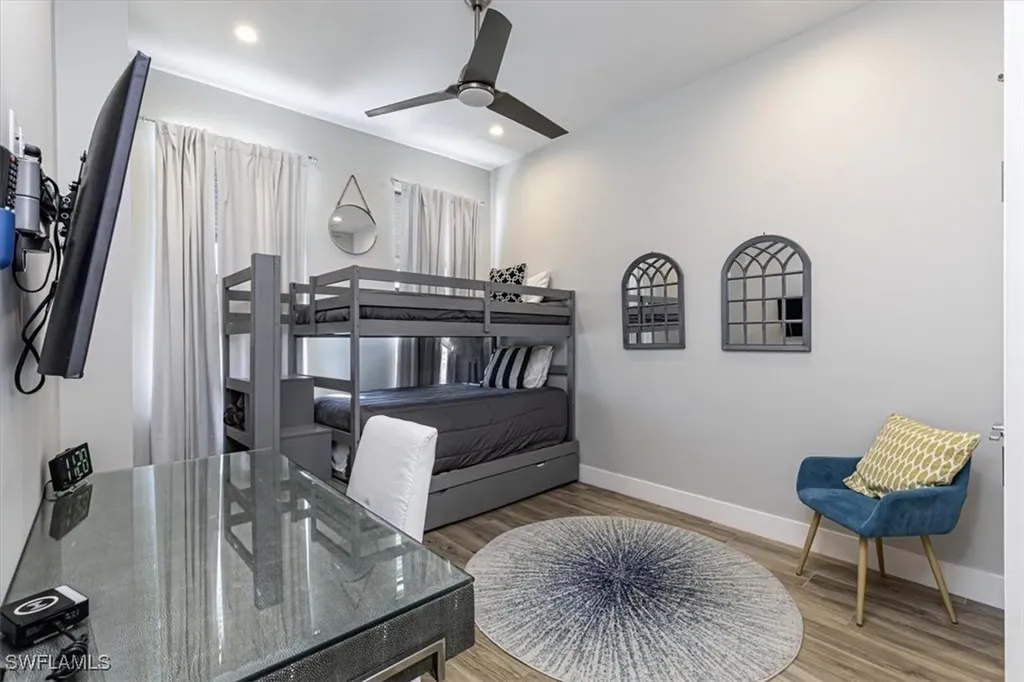 803 92nd Avenue N Naples FL 34108