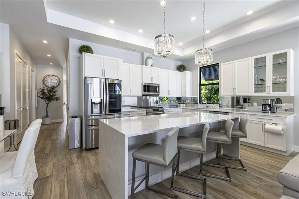 803 92nd Avenue N Naples FL 34108