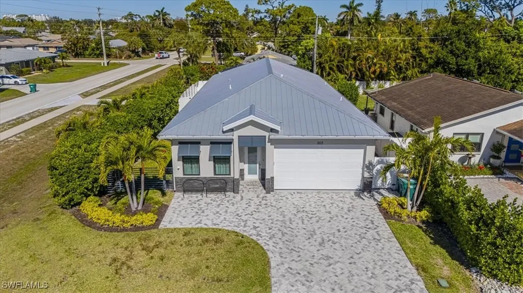 803 92nd Avenue N Naples FL 34108