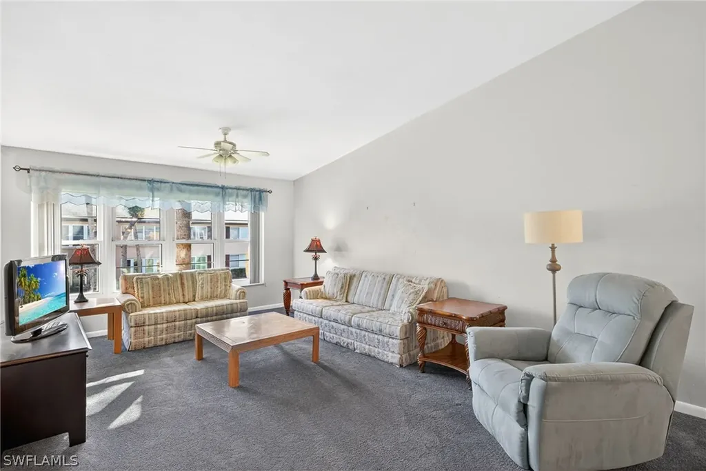 3450 Frosty Way Naples FL 34112