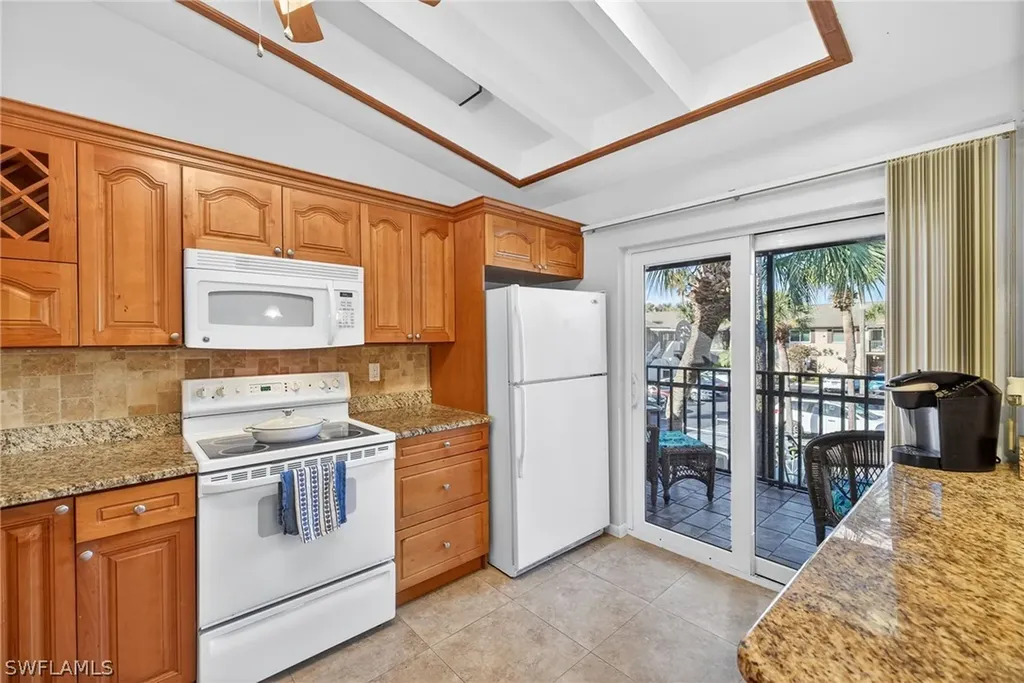 3450 Frosty Way Naples FL 34112