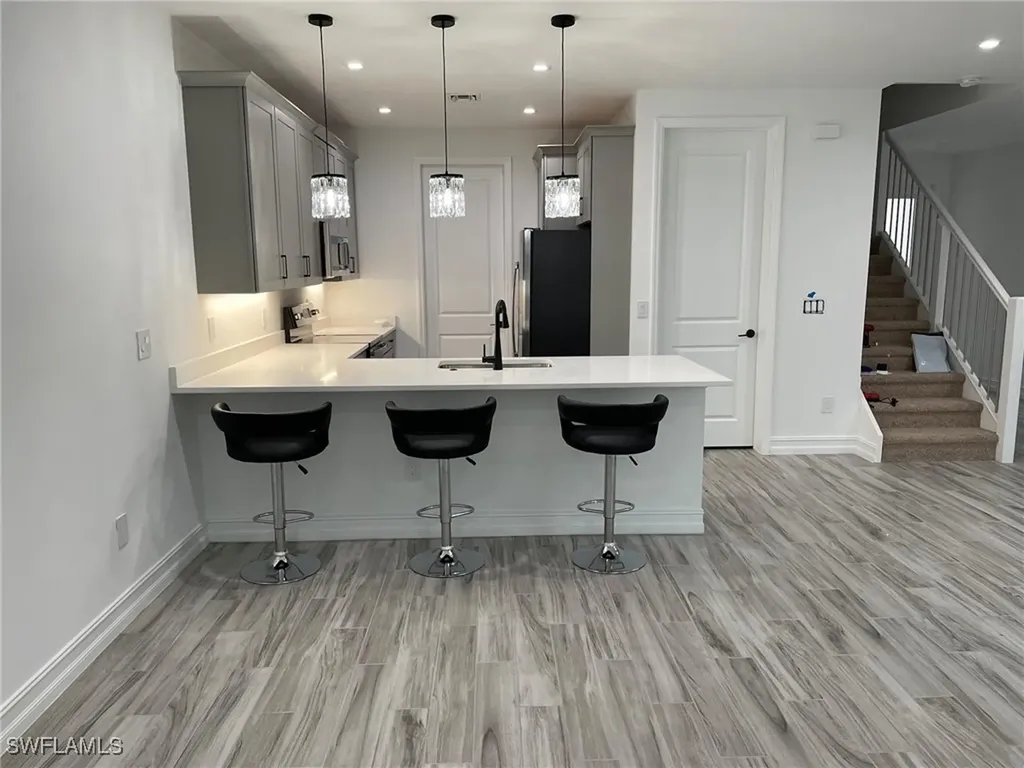7630 Rockefeller Drive Naples FL 34119