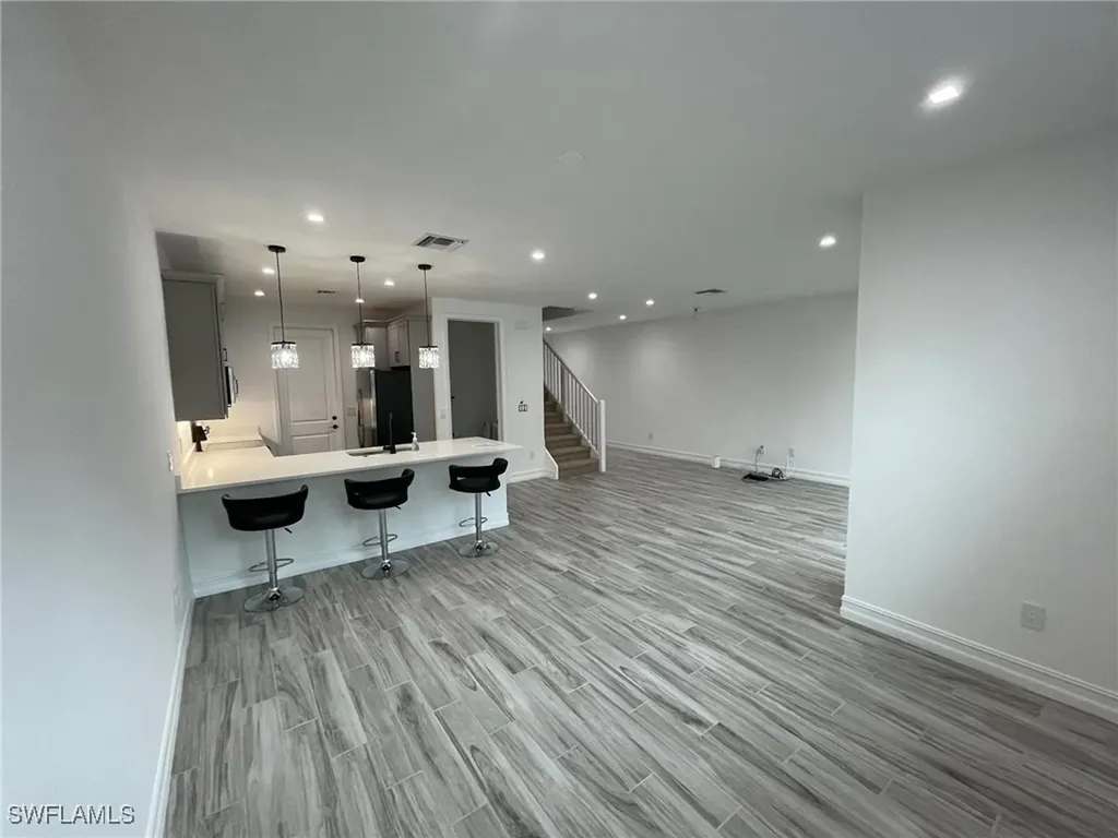 7630 Rockefeller Drive Naples FL 34119