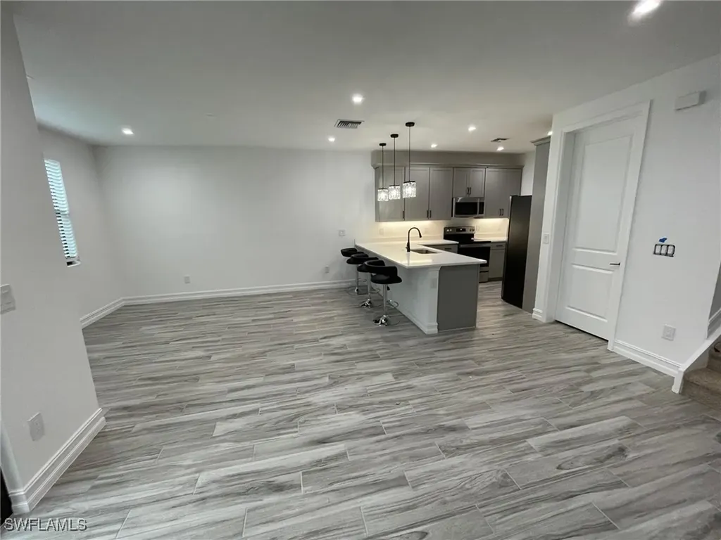 7630 Rockefeller Drive Naples FL 34119